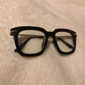 Fashion glasses